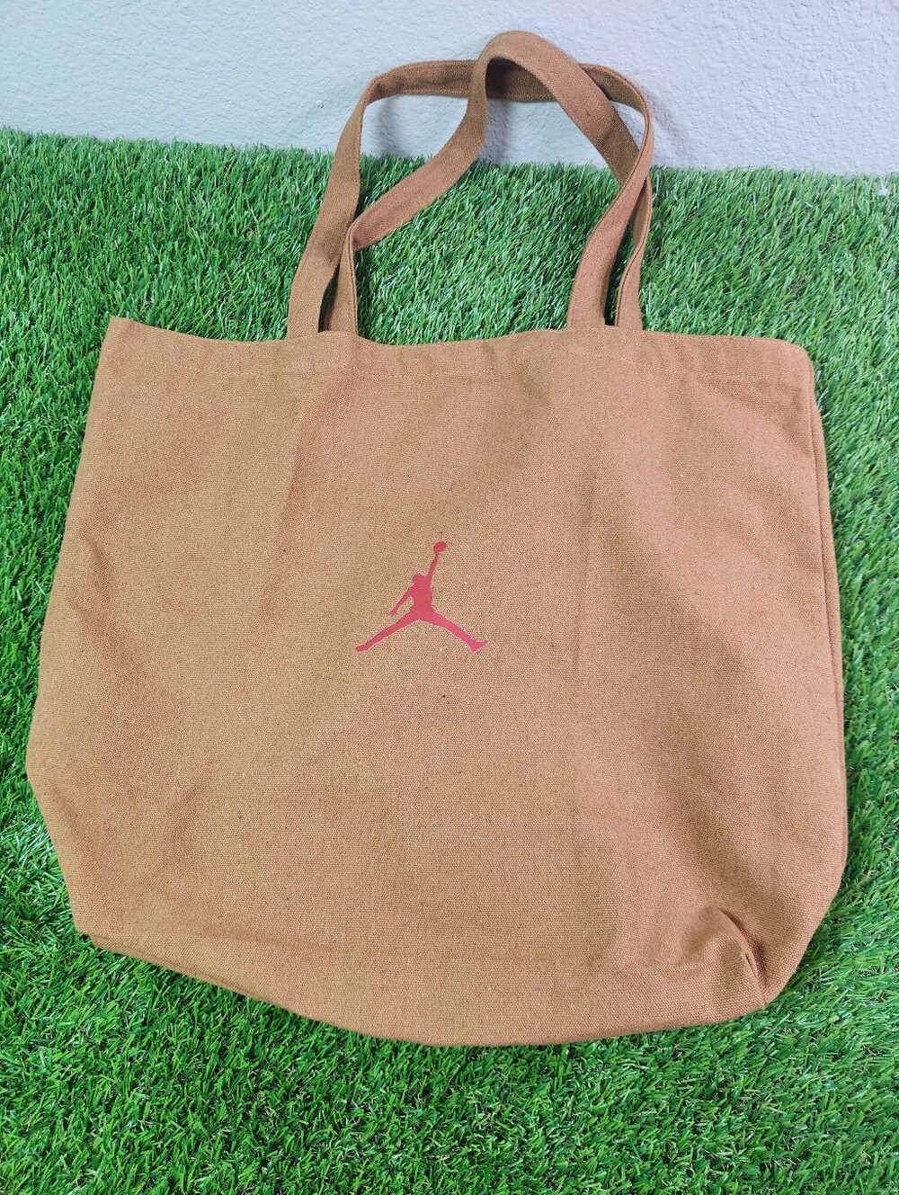 New! Jordan Brown Tote Bag - Picture 1 of 5